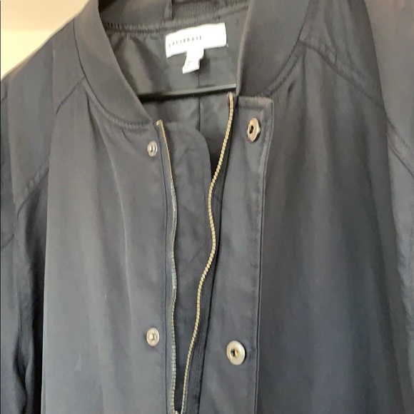 Black zip jacket - Picture 2 of 2